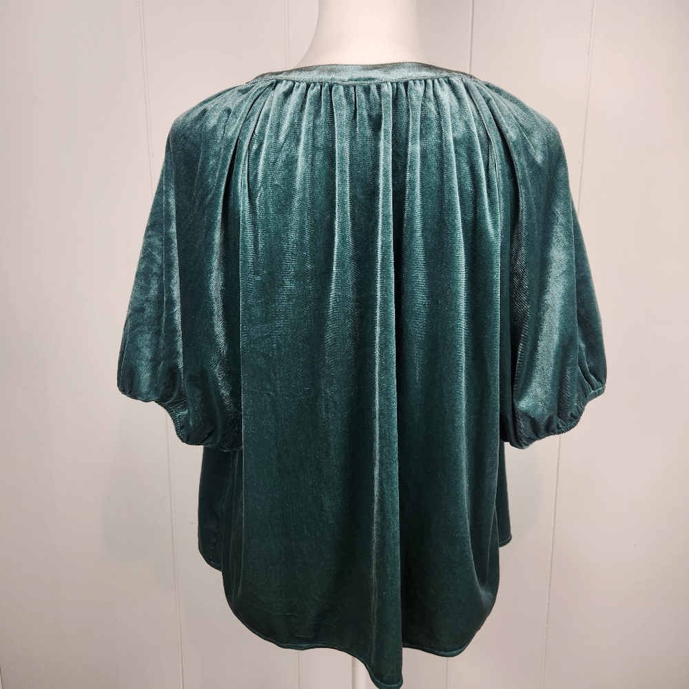 Gap Velvet Puff Sleeve Blouse Womens M Green Relaxed Fit Split Neck Top Holiday - Picture 4 of 8